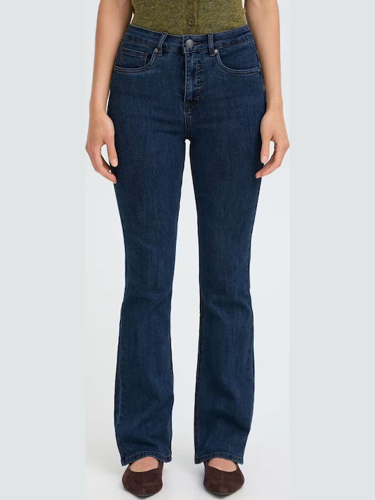 Women's Jean Pants in Bootcut Fit