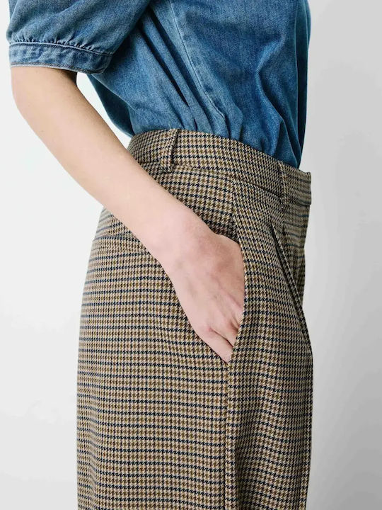 Costum Damă Bej cu Croială Lejeră