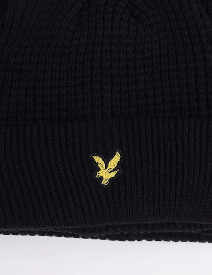 Beanie Unisex Knitted Beanie in Black