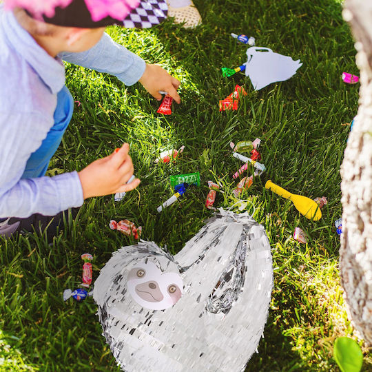 Relaxdays Sloth Piñata Set Silver-gray Mask Bat