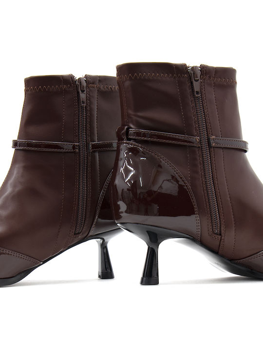 Damen-Stiefeletten aus braunem Lackleder