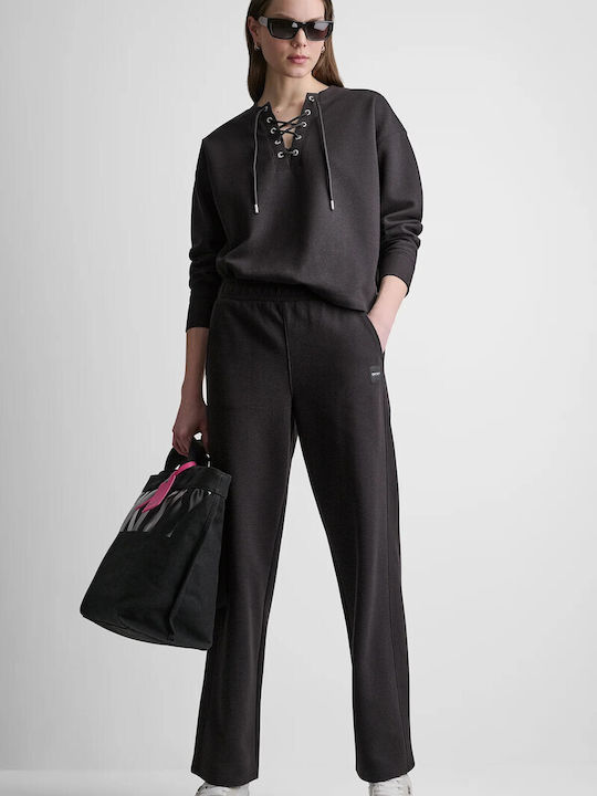 DKNY