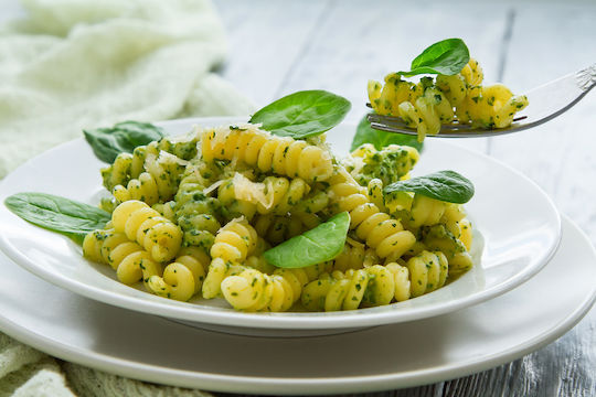 Adventure Menu Freeze-dried Meal Spinach Walnut Pasta Fusilli Large Portion 158 G