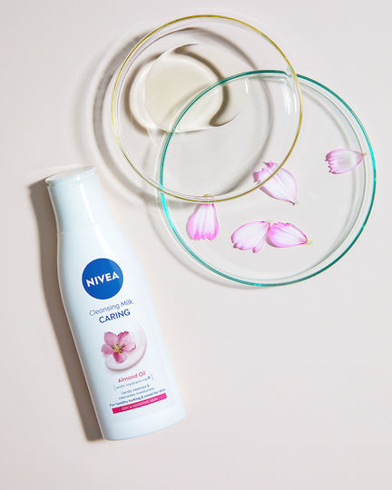 Nivea Caring Almond Γαλάκτωμα Καθαρισμού Προσώπου 200ml