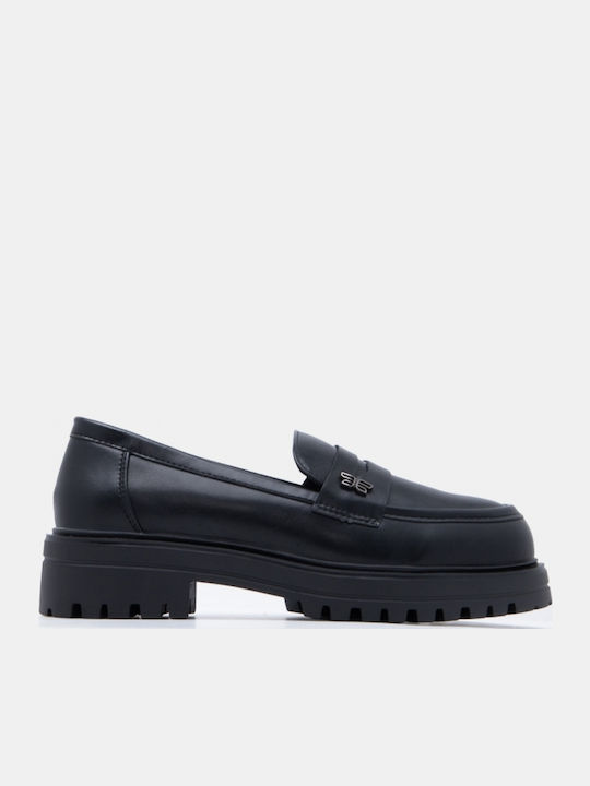 Women's Loafers in Black