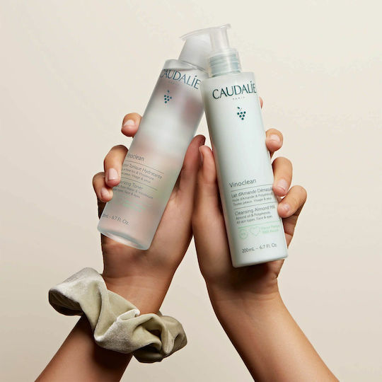 Caudalie Vinoclean Facial Cleansing Emulsion with Antioxidant & Moisturizing Action 200ml