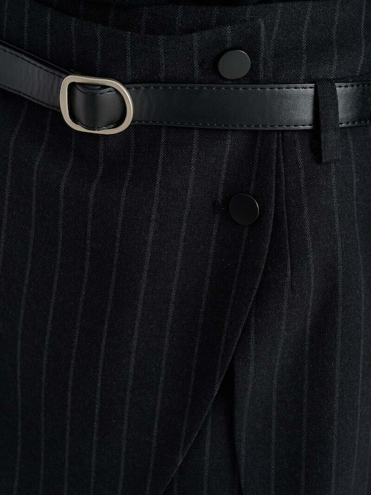 Pantaloni Scurți Negri de Damă