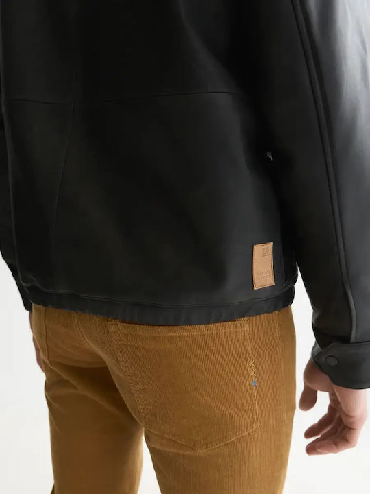 Schwarze Lederjacke
