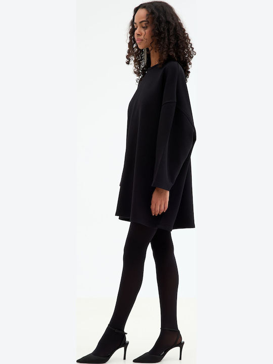 Black Sweatshirt