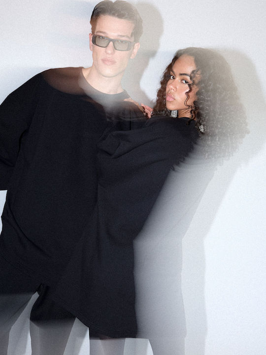 Black Sweatshirt