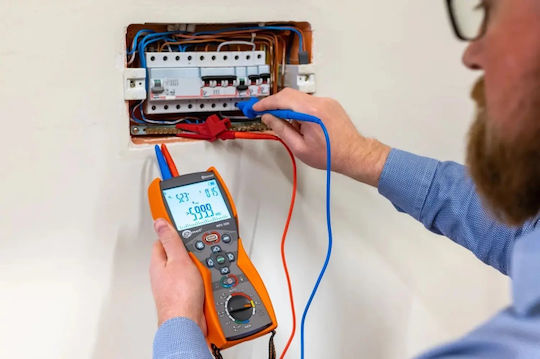 Sonel Multifunktionsmessgerät zur Messung von Parametern elektrischer Anlagen Mpi-506 Wmgbmpi506