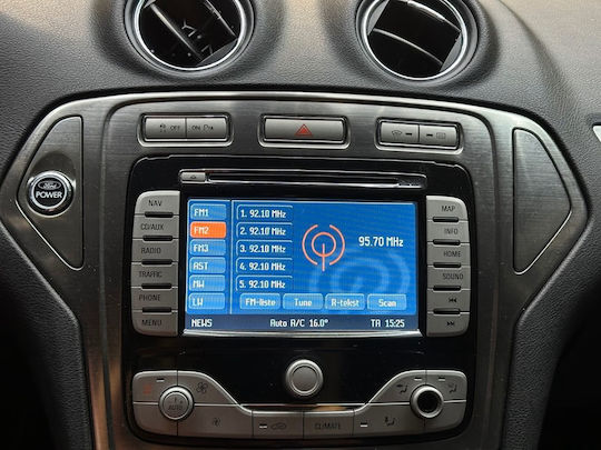 Bizzar Fascia Compatible with 9" Screen for Ford Mondeo with Climate Control 2007-2010