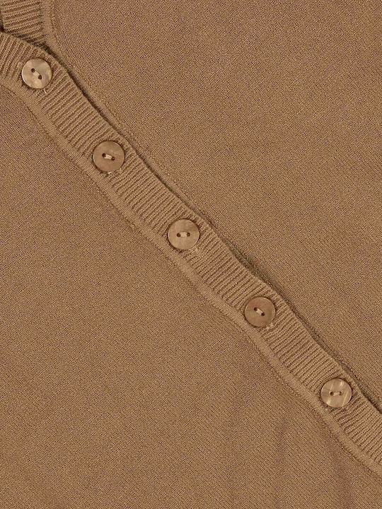 Lange Gestrickte Damenstrickjacke mit Knöpfen Beige