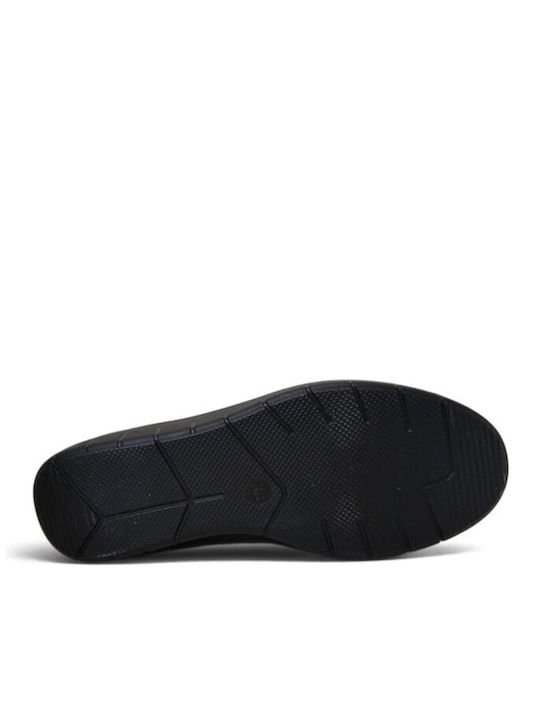 Women's Moccasins in Black