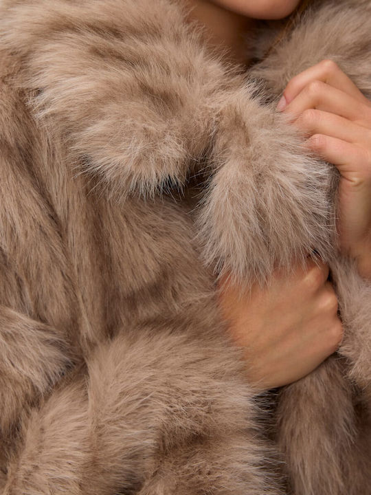 Kurzer Damenpelz Beige