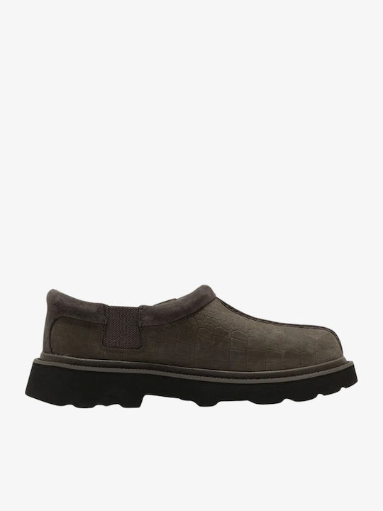 UGG UGG