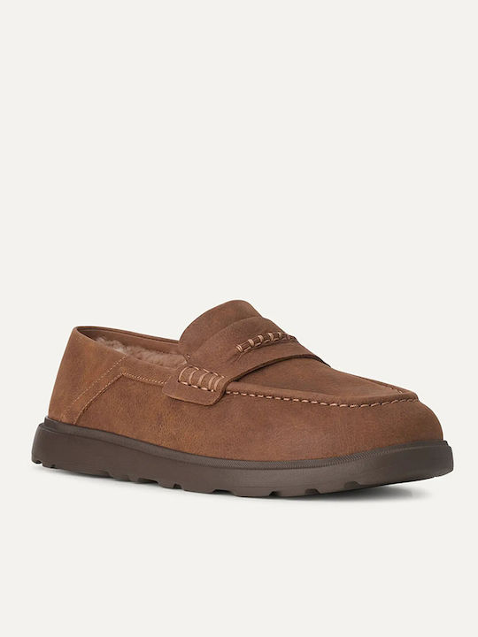 UGG UGG