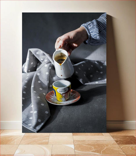 Pouring Coffee Into Pop Art Cup Ρίχνετε Καφέ Σε Ποπ Αρτ 1 Pouring Coffee Into Pop Art Cup Ρίχνετε Καφέ Σε Ποπ Αρτ 1