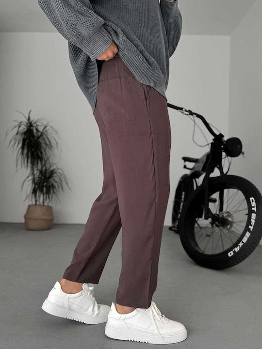 Men's Trousers with a Straight Leg Dark Brown