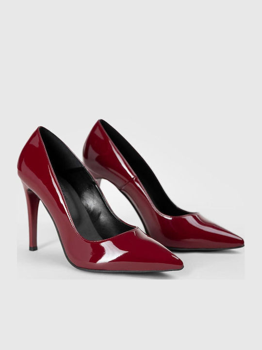 Pointed-Toe Patent Leather Pumps in Burgundy