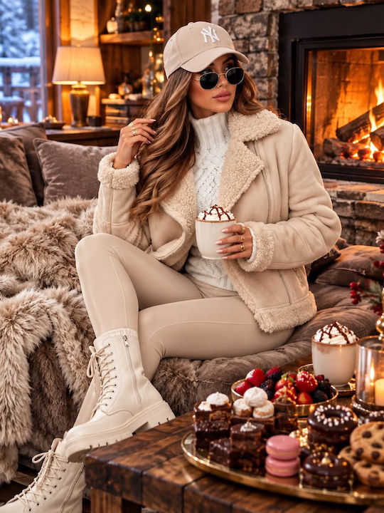 Woman's Fashion Woman's Fashion
