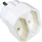 Protegy 2-Outlet T-Shaped Wall Plug White