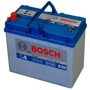 Bosch Μπαταρία Αυτοκινήτου S4022 με Χωρητικότητα 45Ah και CCA 330A