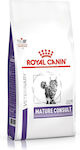 Royal Canin Veterinary Care Nutrition Senior Consult Stage 1 Dry Food for Senior Cats with Poultry / Corn 1.5kg