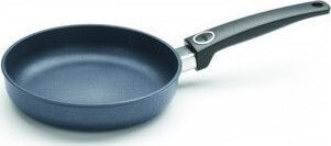 Woll Diamond Lite Pan made of Cast Aluminum with Non-Stick Coating 20cm