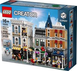 Lego Creator Expert Assembly Square for 16+ Years