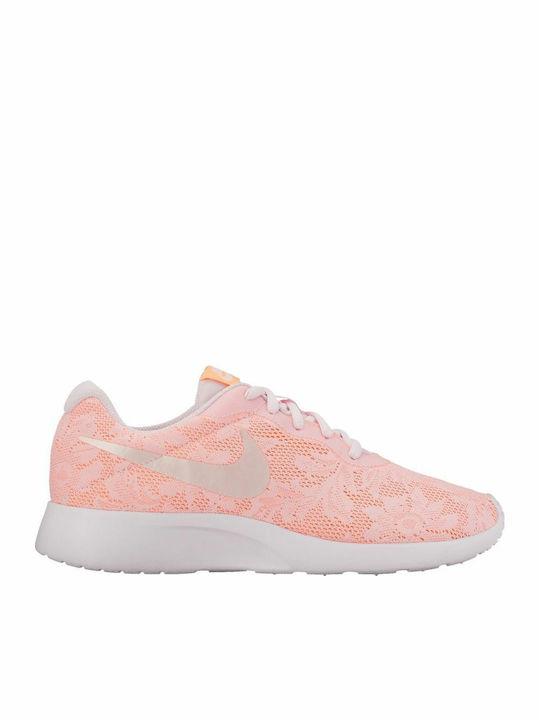 Nike Tanjun Sneakers Pink