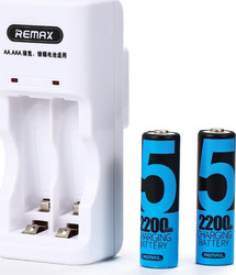 Remax Charger 2 Batteries Ni-MH Size AA/AAA Set with 2x AA 2200mAh in White color