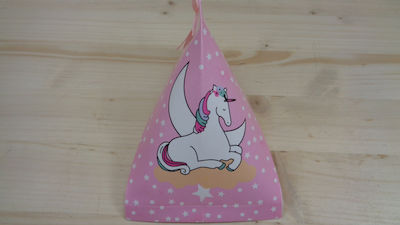 Soft paper box with unicorn- HNV7906M