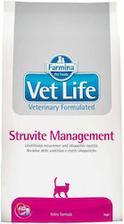 Farmina Vet Life Struvite Management Dry Food for Cats with Sensitive Urinary System with Corn / Chicken 2kg