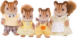 Epoch Toys Jucărie Miniatură Walnut Squirrel Family Familii Sylvanian pentru 3+ Ani