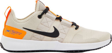 nike varsity compete tr 2 yellow