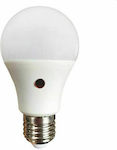 Eurolamp Λάμπα LED για Ντουί E27 Φυσικό Λευκό 900lm με Φωτοκύτταρο