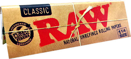 Raw Classic Cigarette Rolling Papers 1+1/4 50 sheets 1pcs