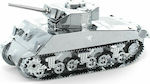 Fascinations Earth Sherman Tank Metal Modeling Figure Tank 7.4x3.4x3.5cm. MMS204