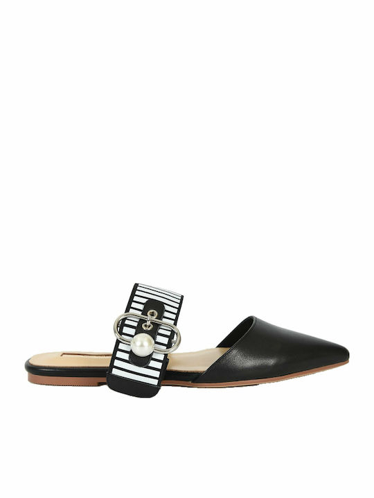 Flat Mules in Black Color