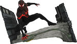 Diamond Select Toys Marvel Miles Morales: Spiderman Figur Höhe 18cm