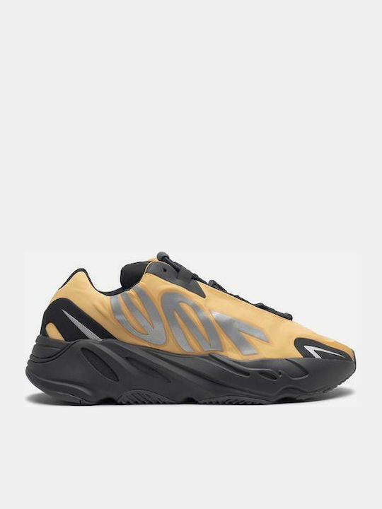 Yeezy 700 skroutz store