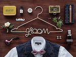 Μεταλλική Χρυσή Κρεμάστρα "Groom" για Γαμπριάτικο Κοστούμι