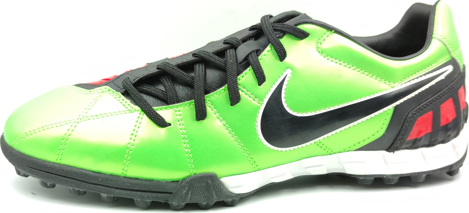nike total 90 shoot