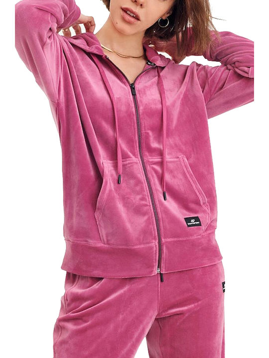 DKNY