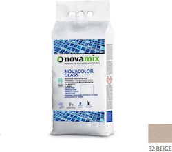 Novamix Novacolor Chitul pentru gresie și faianță de sticlă 0-8mm 5kg 32 Bej