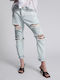 Damenjeans mit Rissen