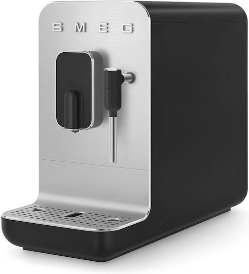Smeg Automatische Espressomaschine 1350W Druck 19bar mit Mahlwerk Black Matt BCC02BLMEU