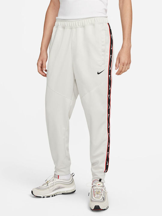 Nike Sportswear Repeat Παντελόνι Φόρμας με Λάστ...