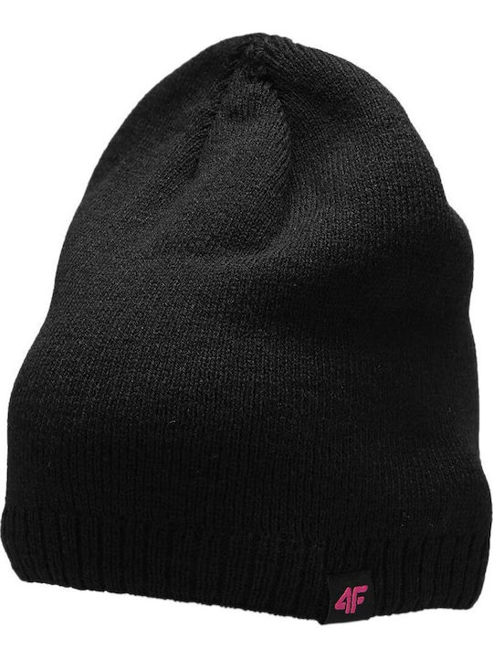 Beanie Unisex Beanie Knitted in Black color